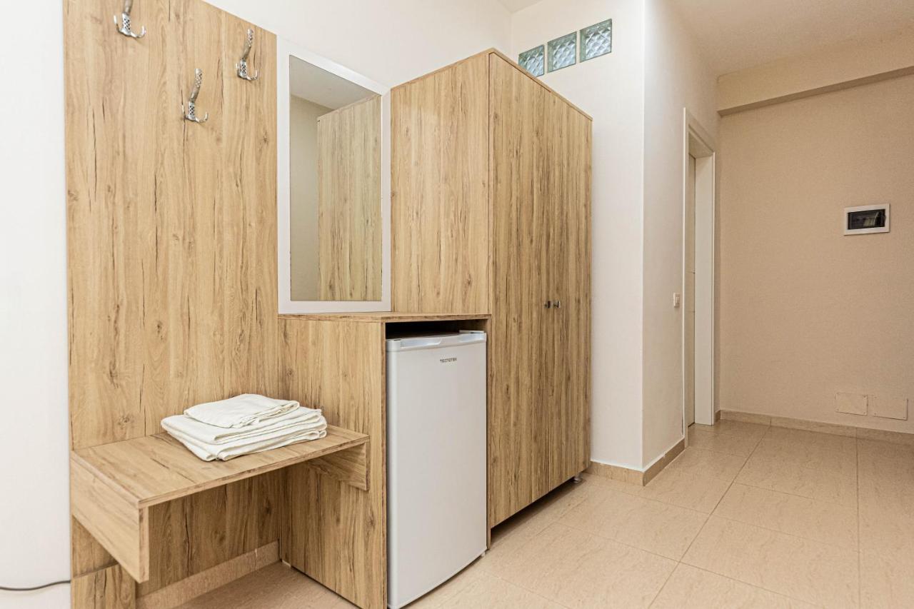 Jordan'S Hotel Vlorë Εξωτερικό φωτογραφία