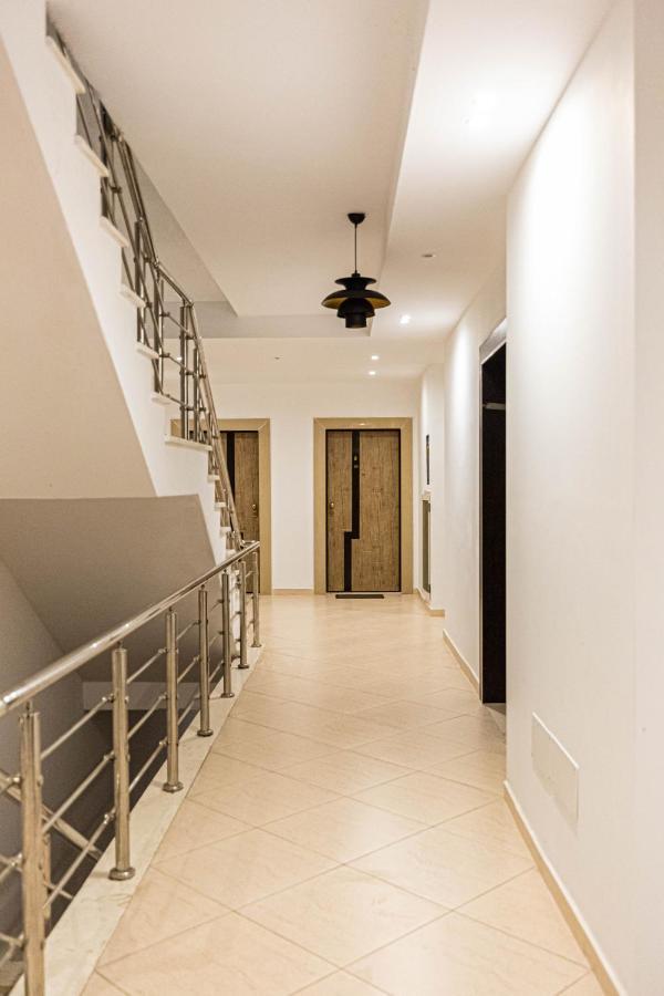 Jordan'S Hotel Vlorë Εξωτερικό φωτογραφία