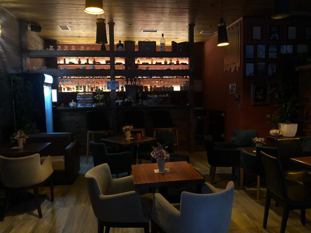 Jordan'S Hotel Vlorë Εξωτερικό φωτογραφία