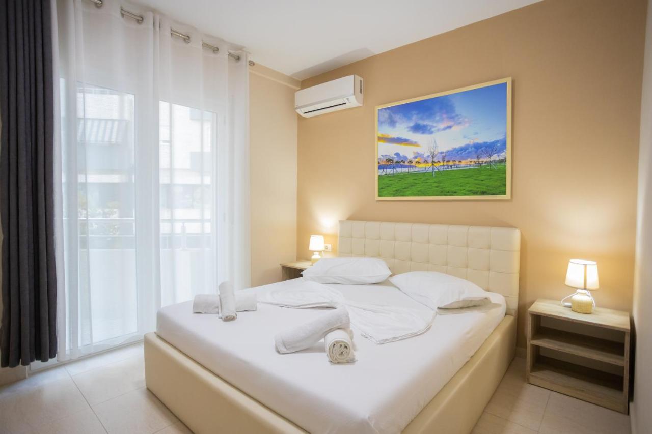 Jordan'S Hotel Vlorë Εξωτερικό φωτογραφία